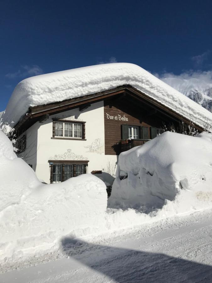 Studio In Klosters Bed and Breakfast Exterior foto