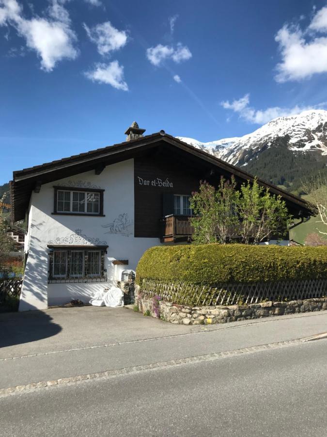 Studio In Klosters Bed and Breakfast Exterior foto